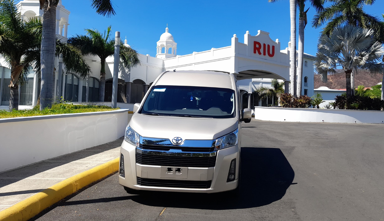 shuttle costa rica